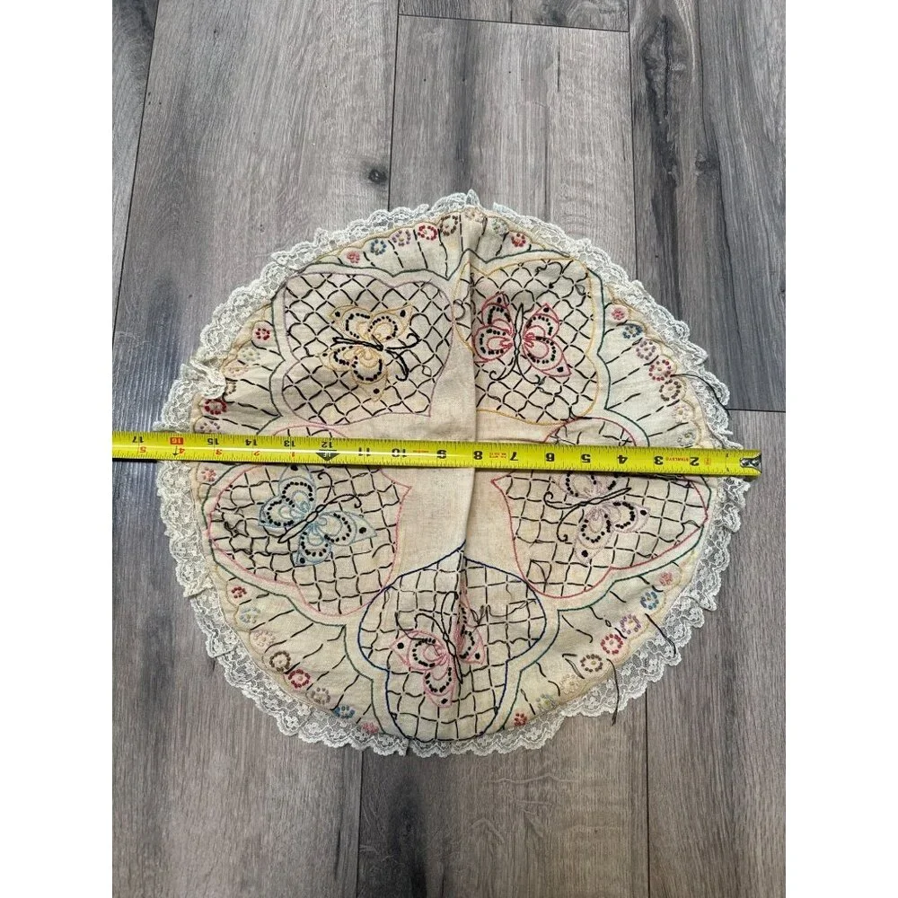 Vintage Hand-Embroidered Butterfly Lace Round Pillowcase Doily Victorian Flaws
